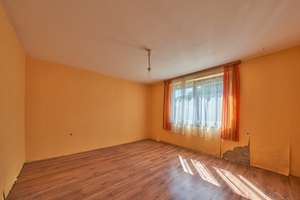 Property thumbnail 12