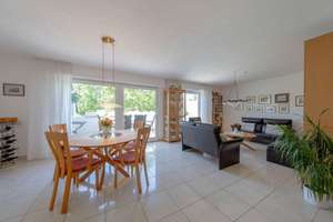 4-Zimmer-Maisonette mit Sonnenbalkon  in begehrter Wohnlage von Dortmund-Kirchhörde – Die vollständige Adresse der Immobilie erhältst du vom Anbieter., 44229 Kirchhörde-Löttringhausen, Dortmund – Vorschaubild 1
