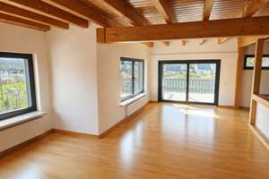 Großzügiges Wohnen in Overath-Vilkerath mit  Küche, Balkon, Kamin, Garage – Die vollständige Adresse der Immobilie erhältst du vom Anbieter., 51491 Overath – Vorschaubild 2