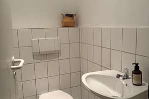 Geräumige 1-Zimmer-Wohnung in zentraler Lage von Düsseldorf – Die vollständige Adresse der Immobilie erhältst du vom Anbieter., 40215 Friedrichstadt, Düsseldorf – Vorschaubild 5