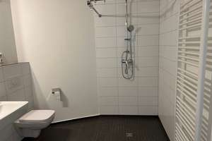 Ihre Traumwohnung mit Einbauküche und gemütlchem Mietergarten! – Reicker Str. 126, 1237 Reick, Dresden – Vorschaubild 6