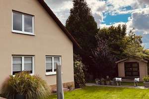 PROVISIONSFREI + PREISREDUZIERUNG
Einfamilienhaus mit Werkstatt + Atelier in bester Lage in Welden – Die vollständige Adresse der Immobilie erhältst du vom Anbieter., 86465 Welden – Vorschaubild 20