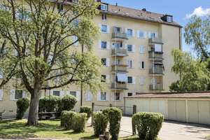 Helle 4-Zimmer-Wohnung in Sendling-Westpark mit Wohnküche und Südwestbalkon