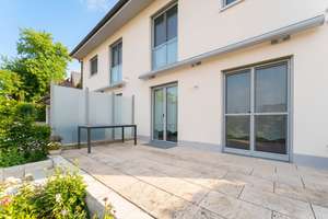 Moderne Neubau-Doppelhaushälfte in Obergriesbach mit Garten und viel Licht – Die vollständige Adresse der Immobilie erhältst du vom Anbieter., 86573 Obergriesbach – Vorschaubild 22