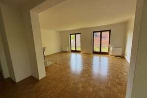 Charmante 3 Zi.-Whg., Terrasse, begrünte Lage, fussläufig zur HSK in 10 Minuten