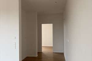 Exklusive Dachgeschosswohnung mit  Penthousecharakter in  Berlin-Weißensee... – Langhansstraße 24A, 13086 Weißensee, Berlin – Vorschaubild 3