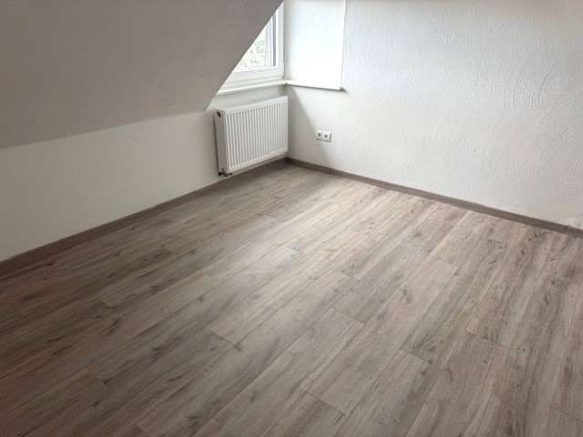 Immobilie in Ochtendung - Kernsanierte Doppelhaushälfte Platz für 2-3 Fahrzeugen in einer Garage - Bild 7