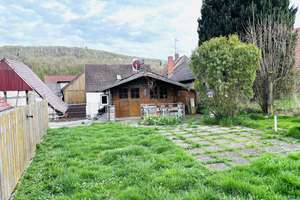 *KURZFRISTIG BEZIEHBAR* Viel Platz bietendes, gepflegtes Haus mit Anbau, Balkon, Terrasse, Hoffläch – Die vollständige Adresse der Immobilie erhältst du vom Anbieter., 97486 Königsberg in Bayern – Vorschaubild 1