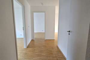 Tolle 3 Zimmer - Wohnung mit Terrasse, Parkett und hochwertiges Badezimmer – Bremer Straße 22, 44135 Kaiserbrunnen, Dortmund – Vorschaubild 6
