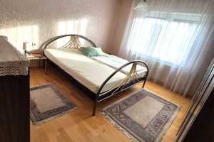 **Gepflegtes Zweifamilienhaus mit Ausbaureserve und großem Garten in ruhiger Wohnlage** – Rems-Murr-Kreis – Vorschaubild 8