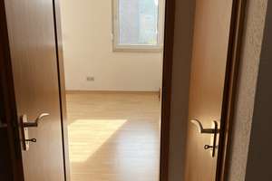 Gepflegtes Haus mit kleinem Garten in ruhiger Lage – Die vollständige Adresse der Immobilie erhältst du vom Anbieter., 47239 Rumeln-Kaldenhausen, Duisburg – Vorschaubild 12