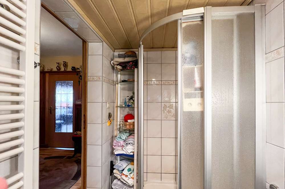 Immobilie in Unstrut-Hainich - ***Sommerangebotspreis*** Gemütliches Reihenendhaus mit entzückendem Garten - Bild 8