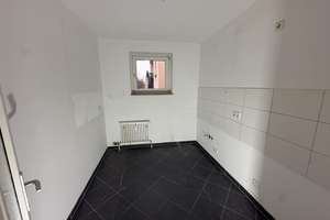leere 3-Zi. Wohnung in Wiesbaden-Delkenheim – Mannheimer Straße 4, 65205 Delkenheim, Wiesbaden – Vorschaubild 10