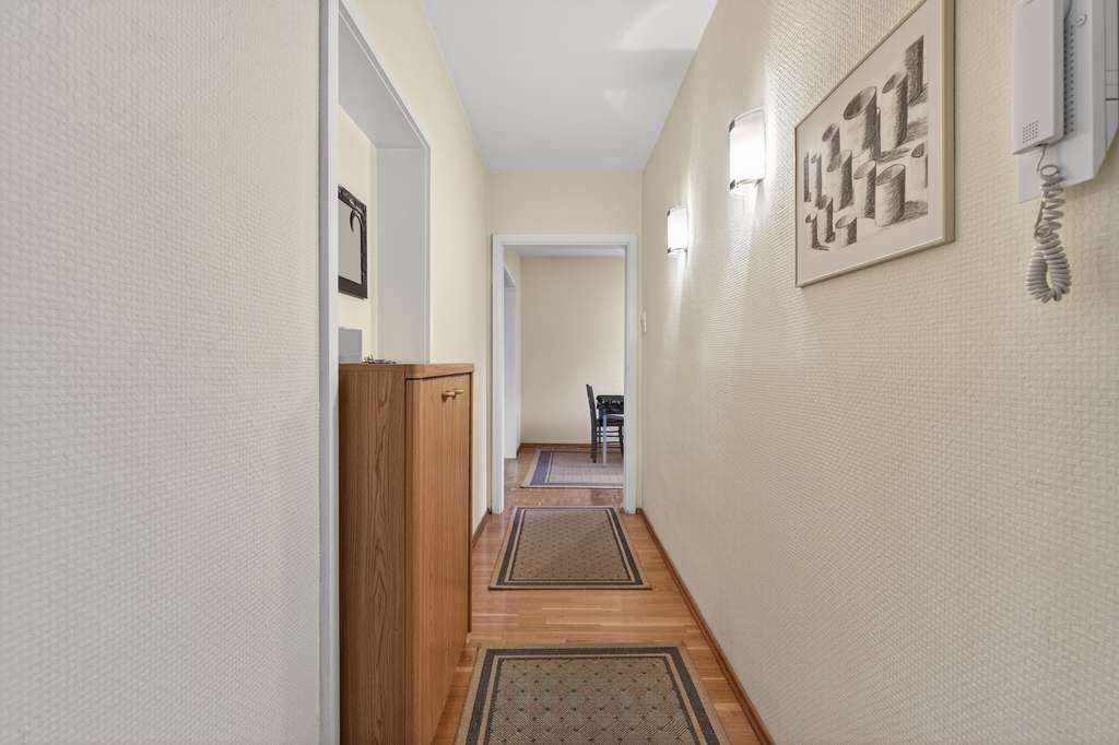 Immobilie in Durmersheim - Provisionsfrei! Vielfältig nutzbares ZFH mit großem Grundstück und Ausbauoptionen in Durmersheim! - Bild 3