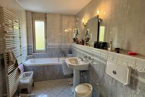 Möblierte 4-Zimmer-Wohnung mit Südwestbalkon, Privatgarten und TG-Stellplatz in Bestlage – Schwindstraße 8, 76135 Südweststadt, Karlsruhe – Vorschaubild 7