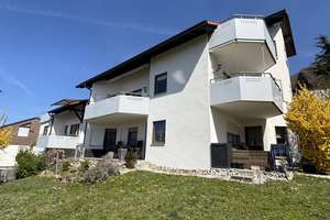  barrierefreie 4,5 Zimmer EG-Wohnung mit 2 Balkonen in Reutlingen-Gönningen