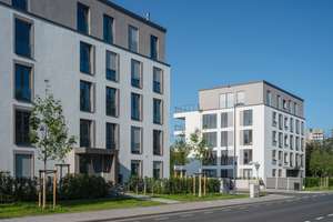 Stilvoller Neubau im Erstbezug - 3 Zimmer mit großzügiger Loggia und Gäste-WC