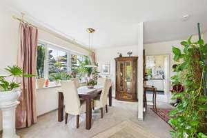 RUHIGES WOHNEN MIT BLICK INS GRÜNE - CHARMANTE MAISONETTE MIT BALKON UND TERRASSE AM MOOSBACHTAL – Die vollständige Adresse der Immobilie erhältst du vom Anbieter., 65187 Biebrich, Wiesbaden – Vorschaubild 6