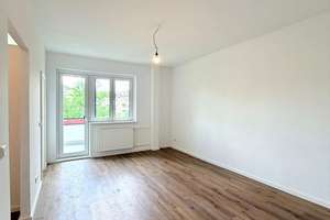 Idyllisches 1,5-Zimmer-Domizil mit Hof-Balkon im Grünen – 13509 Borsigwalde, Berlin – Vorschaubild 4