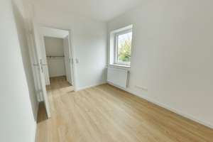 RESERVIERT: Ruhiges Wohnen in frisch renoviertem Einfamilienhaus – Albert-Pfitzer-Str. 65, 27580 Lehe, Bremerhaven – Vorschaubild 12