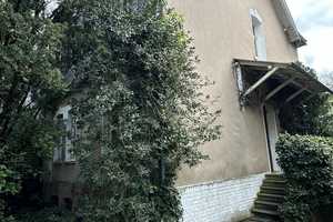 Kernsanierungsbedürftiges EFH auf 1.026 m² Grundstück zu verkaufen – Paffrather Straße 136, 51069 Köln – Vorschaubild 2