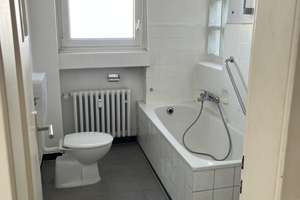  3-Zimmer-Wohnung in Düsseldorf-Derendorf, 75 m², Balkon & Keller – Ottweilerstr 25, 40476 Derendorf, Düsseldorf – Vorschaubild 3