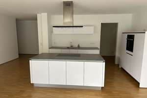 Stilvolle 3,5-EG-Wohnung mit gehobener Innenausstattung & EBK in Neu-Ulm/Reutti – Am Pfarrgarten 19, 89233 Neu-Ulm – Vorschaubild 3