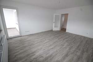 Sanierte und barrierearme 1,5 Zimmer Wohnung mit Balkon und Aufzug im Ostviertel – Barbarakirchgang 9, 45139 Ostviertel, Essen – Vorschaubild 3