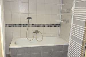 Moderne DG-Whg : 3 Zimmer + Balkon + Schickes Wannenbad – Wartburgstr. 14, 9126 Bernsdorf, Chemnitz – Vorschaubild 17