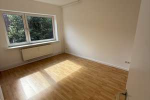 Helle 1 Zimmer-Wohnung in der schönen Jarrestadt in Hamburg-Winterhude – Die vollständige Adresse der Immobilie erhältst du vom Anbieter., 22303 Winterhude, Hamburg – Vorschaubild 3