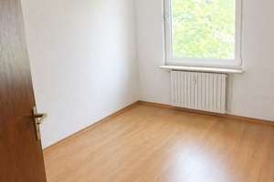Gepflegte Immobilie in gut erreichbarer Lage – Die vollständige Adresse der Immobilie erhältst du vom Anbieter., 47169 Marxloh, Duisburg – Vorschaubild 2