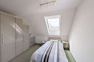 Lichtdurchflutete Maisonettewohnung mit Galerie, Balkon & Einzelgarage in gepflegter Wohnlage – 70439 Stammheim-Süd, Stuttgart – Vorschaubild 6
