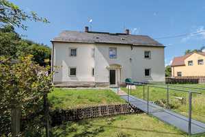 Auktion 18.9.2025 - Mehrfamilienhaus mit 4 WE - leerstehend – Zum Buchenberg 1, 8527 Plauen – Vorschaubild 1