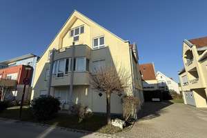 2 BÄDER & 2 STELLPLÄTZE! Helle 3 1/2-Zimmer-Maisonettewohnung mit großem SüdWest-Balkon