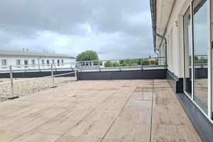 3 Zimmer  DG Wohnung 2 Dachterrassen (Penthouse) – Die vollständige Adresse der Immobilie erhältst du vom Anbieter., 39110 Stadtfeld West, Magdeburg – Vorschaubild 4