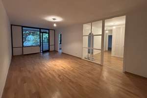 frisch renovierte  3-Zimmer-Wohnung in München Bogenhausen