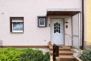 Reihenmittelhaus in ruhiger Lage – mit Garten und viel Platz zum Wohlfühlen – Die vollständige Adresse der Immobilie erhältst du vom Anbieter., 61184 Karben – Vorschaubild 11