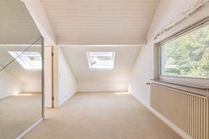 Ein Zuhause zum Verlieben – Charmantes Anwesen mit Pool, Sauna und mediterranem Flair – 45259 Heisingen, Essen – Vorschaubild 9