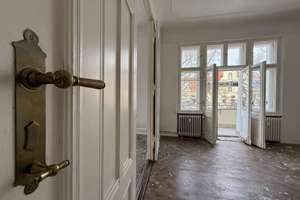 Schöne bezugsfreie 3-Zimmer-Altbauwohnung mit 3 Balkonen und charmanten Altbaudetails! – Machonstraße 17, 12105 Mariendorf, Berlin – Vorschaubild 8