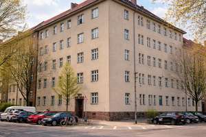 Charmante 2-Zimmer-Altbauwohnung in bester Prenzlauer Berg-Lage – Kugler Straße 76, 10439 Prenzlauer Berg, Berlin – Vorschaubild 6