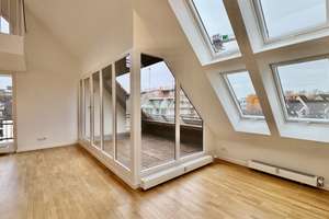 Lichtdurchflutete 2-Zimmer-Maisonette-Wohnung mit Sonnenbalkon und 2 Bäder