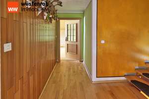 Großzügiges Einfamilienhaus mit dem besonderen Pfiff wartet auf Sie! – Die vollständige Adresse der Immobilie erhältst du vom Anbieter., 91275 Auerbach in der Oberpfalz – Vorschaubild 13
