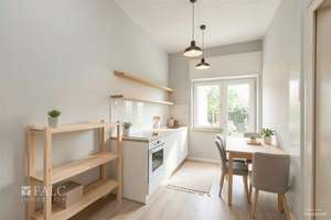 Historischer Altbau mit Stuckfassade, großzügigem Garten und außergewöhnlicher Maisonettewohnung – Die vollständige Adresse der Immobilie erhältst du vom Anbieter., 45144 Frohnhausen, Essen – Vorschaubild 12