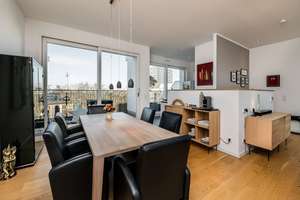 Bezugsfreies Penthouse mit Ausblick in Friedrichshain! – Die vollständige Adresse der Immobilie erhältst du vom Anbieter., 10243 Friedrichshain, Berlin – Vorschaubild 4