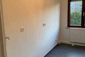 Helle 3-Zimmer Wohnung für 2 Jahre zu vermieten in Stuttgart-Ost – Wunnensteinstr. 26, 70188 Ostheim, Stuttgart – Vorschaubild 6
