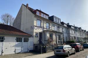 Renovierungsbedürftiges Altbremer Haus 
in Bremen-Peterswerder