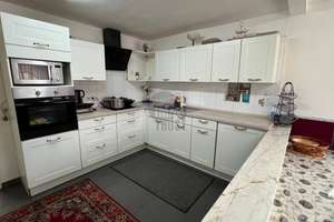 Property thumbnail 12