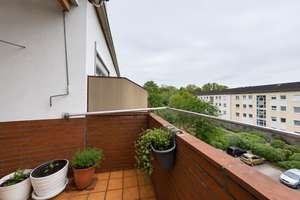 Kapitalanleger aufgepasst – 3-Zimmer-Wohnung mit langfristigem Mieter – Die vollständige Adresse der Immobilie erhältst du vom Anbieter., 28325 Fesenfeld, Bremen – Vorschaubild 4