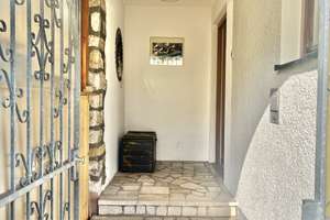 "Charmantes Einfamilienhaus auf Eckgrundstück in bester Wohnlage von Regensburg!" – Die vollständige Adresse der Immobilie erhältst du vom Anbieter., 93057 Konradsiedlung-Wutzlhofen, Regensburg – Vorschaubild 46