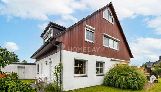 Bild von Idyllisches Einfamilienhaus in tollem Zustand mit Einliegerwohnung, Doppelgarage & Garten in Weyhe